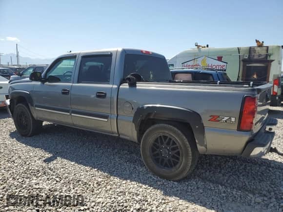 2006 Chevrolet Silverado 1500 LT1 с VIN 2GCEK13T461245943, выставлен на аукционе Copart как лот 63274055 с пробегом 241 221 миль миль и Списание • Salvage title. История ставок и продаж доступна на DreamBid. Изображение 2.