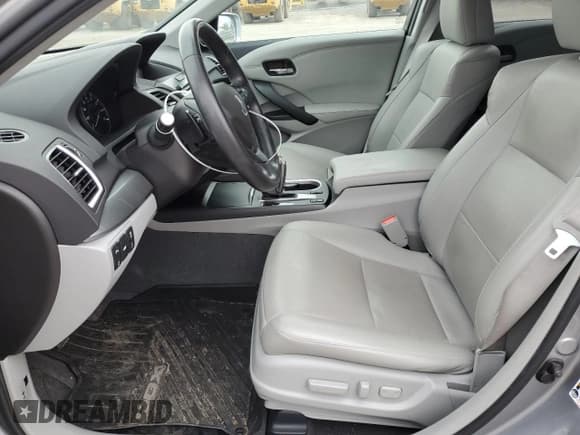 ✅ 2017 Acura RDX Advance • VIN: 5J8TB4H76HL016070 • Lot: 51158105. Listed on Copart with 54,350 mi. Free auction sales archive from the USA and detailed vehicle history report at DreamBid. Image 7.