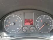 ✅ 2008 Volkswagen Rabbit S • VIN: WVWBB71K08W015716 • Лот: 69639484. Опубликован ранее на Copart с пробегом 174 644 миль. Бесплатный доступ к архиву аукционных продаж из США и подробный отчёт об истории автомобиля на DreamBid. Изображение 9.