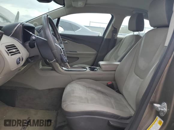 ✅ 2014 Chevrolet Volt • VIN: 1G1RH6E42EU129493 • Lot: 81791964. Wystawiony na Copart z przebiegiem 178 761 mil. Bezpłatny archiwum sprzedaży aukcyjnych z USA i szczegółowy raport historii pojazdu na DreamBid. Zdjęcie 7.