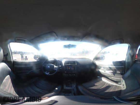 2018 Mitsubishi Outlander SE с VIN JA4AR3AW4JZ034691, выставлен на аукционе IAAI как лот 42004538 с пробегом 130 617 миль миль и . История ставок и продаж доступна на DreamBid. Изображение 24.