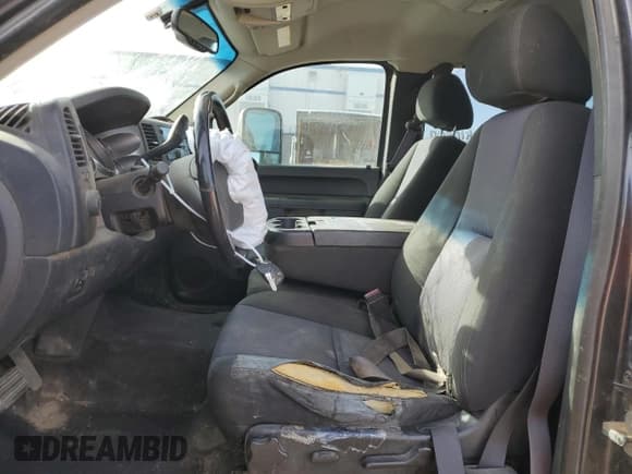 ✅ 2010 Chevrolet Silverado 2500HD LT • VIN: 1GC5KXBG8AZ195880 • Лот: 77779124. Опубликован ранее на Copart с пробегом 132 121 миль. Бесплатный доступ к архиву аукционных продаж из США и подробный отчёт об истории автомобиля на DreamBid. Изображение 7.