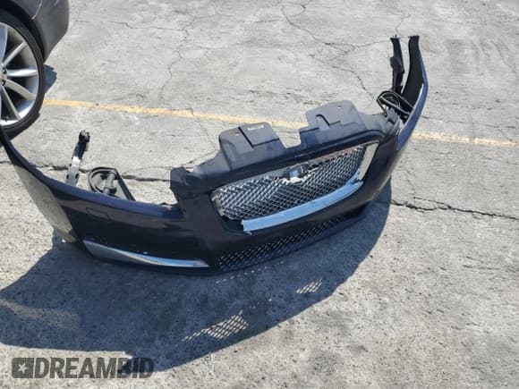 ✅ 2015 Jaguar XF Portfolio • VIN: SAJWA0F75F8U74386 • Lot: 81991185. Wystawiony na Copart z przebiegiem 112 125 mil. Bezpłatny archiwum sprzedaży aukcyjnych z USA i szczegółowy raport historii pojazdu na DreamBid. Zdjęcie 12.