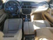 ✅ 2013 BMW X5 xDrive35i • VIN: 5UXZV4C56D0G52765 • Lot: 85372275. Wystawiony na Copart z przebiegiem 225 216 mil. Bezpłatny archiwum sprzedaży aukcyjnych z USA i szczegółowy raport historii pojazdu na DreamBid. Zdjęcie 8.