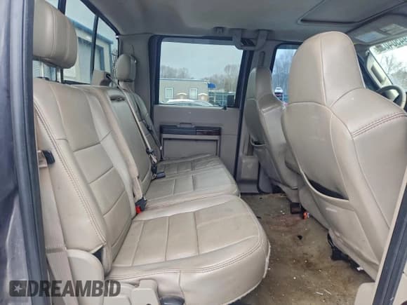 ✅ 2008 Ford F-350 XL • VIN: 1FTWW31R08EA49303 • Lot: 94504035. Listed on Copart with 215,497 mi. Free auction sales archive from the USA and detailed vehicle history report at DreamBid. Image 10.