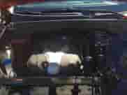 2014 Hyundai Santa Fe z VIN 5XYZU3LA0EG213405, wystawiony jako IAAI lot #43601126 z przebiegiem 171 331 mil mil oraz . Historia ofert i sprzedaży dostępna na DreamBid. Obrazek 6.