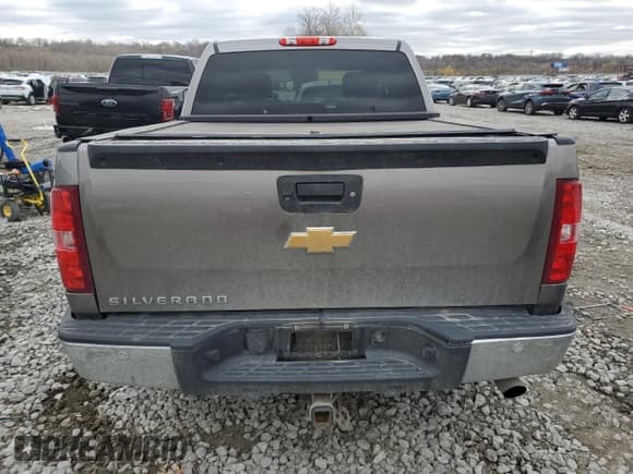 ✅ 2012 Chevrolet Silverado 1500 LT • VIN: 3GCUKSE2XCG267745 • Lot: 81631654. Listed on Copart with 197,824 mi. Free auction sales archive from the USA and detailed vehicle history report at DreamBid. Image 6.