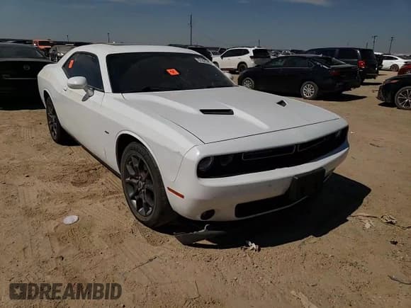 ✅ 2018 Dodge Challenger GT • VIN: 2C3CDZGG0JH112761 • Lot: 71847803. Wystawiony na Copart z przebiegiem 63 632 mil. Bezpłatny archiwum sprzedaży aukcyjnych z USA i szczegółowy raport historii pojazdu na DreamBid. Zdjęcie 10.