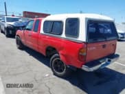 ✅ 1999 Toyota Tacoma • VIN: 4TAVL52N1XZ460806 • Lot: 42829465. Wystawiony na IAAI z przebiegiem 484 768 mil. Bezpłatny archiwum sprzedaży aukcyjnych z USA i szczegółowy raport historii pojazdu na DreamBid. Zdjęcie 3.