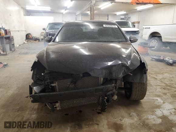 ✅ 2016 Volkswagen Golf R • VIN: WVWUF7AU7GW189893 • Лот: 42650815. Опубликован ранее на Copart с пробегом 77 193 миль. Бесплатный доступ к архиву аукционных продаж из США и подробный отчёт об истории автомобиля на DreamBid. Изображение 5.