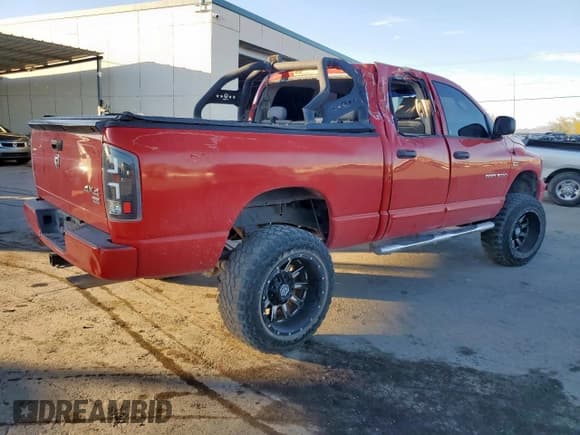 ✅ 2006 Dodge 1500 SLT • VIN: 1D7HU18246S524631 • Lot: 91220135. Wystawiony na Copart z przebiegiem 160 134 mil. Bezpłatny archiwum sprzedaży aukcyjnych z USA i szczegółowy raport historii pojazdu na DreamBid. Zdjęcie 3.