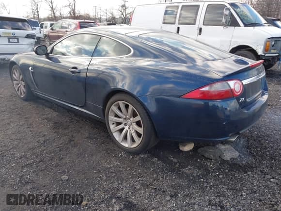 ✅ 2007 Jaguar XK • VIN: SAJWA43B875B07505 • Lot: 41654226. Listed on IAAI with 183,098 mi. Free auction sales archive from the USA and detailed vehicle history report at DreamBid. Image 3.