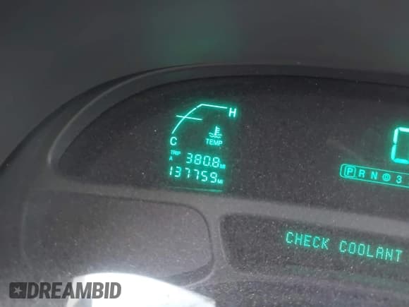 ✅ 2005 Cadillac DeVille • VIN: 1G6KD54Y05U258161 • Lot: 43205077. Wystawiony na IAAI z przebiegiem 137 759 mil. Bezpłatny archiwum sprzedaży aukcyjnych z USA i szczegółowy raport historii pojazdu na DreamBid. Zdjęcie 15.