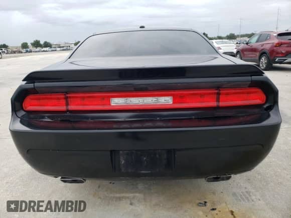 2012 Dodge Challenger SXT with VIN 2C3CDYAG7CH124959, listed as a Copart auction lot 70822264 with 184,413 mi miles and Clean title. Bid and sale history available at DreamBid. Image 6.