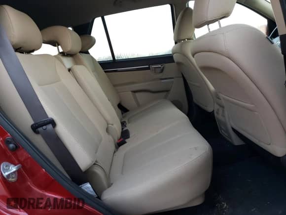 ✅ 2012 Hyundai Santa Fe GLS • VIN: 5XYZG3AB0CG144568 • Lot: 82744305. Listed on Copart with 274,780 mi. Free auction sales archive from the USA and detailed vehicle history report at DreamBid. Image 11.