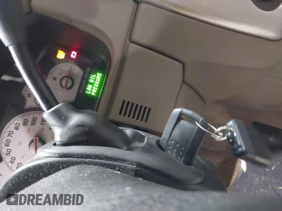 ✅ 2004 Mercury Mountaineer • VIN: 4M2DU86E44UJ22697 • Лот: 42428688. Опубликован ранее на IAAI с пробегом 131 518 миль. Бесплатный доступ к архиву аукционных продаж из США и подробный отчёт об истории автомобиля на DreamBid. Изображение 11.