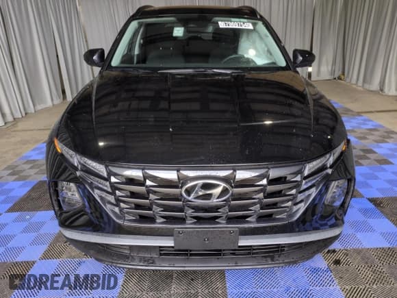 ✅ 2024 Hyundai Tucson SEL • VIN: 5NMJBCDE8RH330942 • Lot: 67969754. Wystawiony na Copart z przebiegiem 18 825 mil. Bezpłatny archiwum sprzedaży aukcyjnych z USA i szczegółowy raport historii pojazdu na DreamBid. Zdjęcie 5.