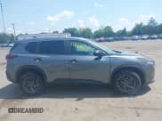 ✅ 2023 Nissan Rogue S • VIN: 5N1BT3AA6PC871479 • Лот: 42868175. Опубликован ранее на IAAI с пробегом 37 402 миль. Бесплатный доступ к архиву аукционных продаж из США и подробный отчёт об истории автомобиля на DreamBid. Изображение 13.