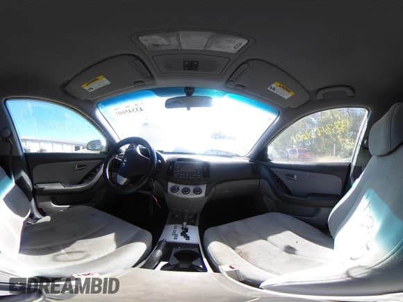 ✅ 2008 Hyundai Elantra GLS • VIN: KMHDU46D08U579496 • Lot: 43345601. Listed on IAAI with 131,819 mi. Free auction sales archive from the USA and detailed vehicle history report at DreamBid. Image 18.