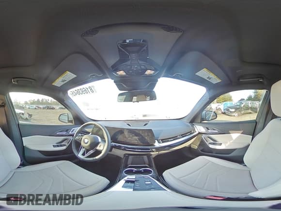 ✅ 2024 BMW X1 xDrive28i • VIN: WBX73EF07R5013308 • Лот: 81693645. Опубликован ранее на Copart с пробегом 8 373 миль. Бесплатный доступ к архиву аукционных продаж из США и подробный отчёт об истории автомобиля на DreamBid. Изображение 15.