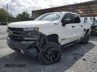 2019 Chevrolet Silverado 1500 LT Trail Boss с VIN 3GCPYFED0KG100362, выставлен на аукционе Copart как лот 84014355 с пробегом 154 335 миль миль и Списание • Salvage title. История ставок и продаж доступна на DreamBid. Изображение 1.
