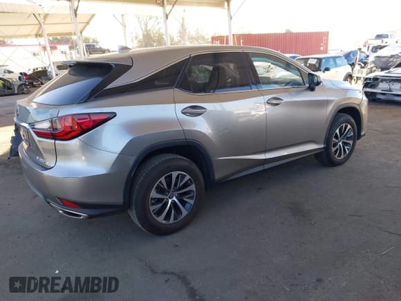 ✅ 2022 Lexus RX 350 • VIN: 2T2AZMAA3NC246817 • Лот: 43401275. Опубликован ранее на IAAI с пробегом 19 834 миль. Бесплатный доступ к архиву аукционных продаж из США и подробный отчёт об истории автомобиля на DreamBid. Изображение 4.