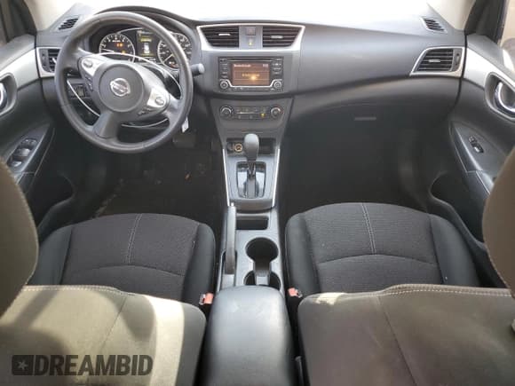 ✅ 2018 Nissan Sentra S • VIN: 3N1AB7AP3JY323021 • Лот: 87009265. Опубликован ранее на Copart с пробегом 146 648 миль. Бесплатный доступ к архиву аукционных продаж из США и подробный отчёт об истории автомобиля на DreamBid. Изображение 8.