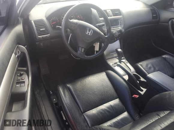 ✅ 2007 Honda Accord EX-L • VIN: 1HGCM72697A022483 • Лот: 84441675. Опубликован ранее на Copart с пробегом 202 026 миль. Бесплатный доступ к архиву аукционных продаж из США и подробный отчёт об истории автомобиля на DreamBid. Изображение 8.