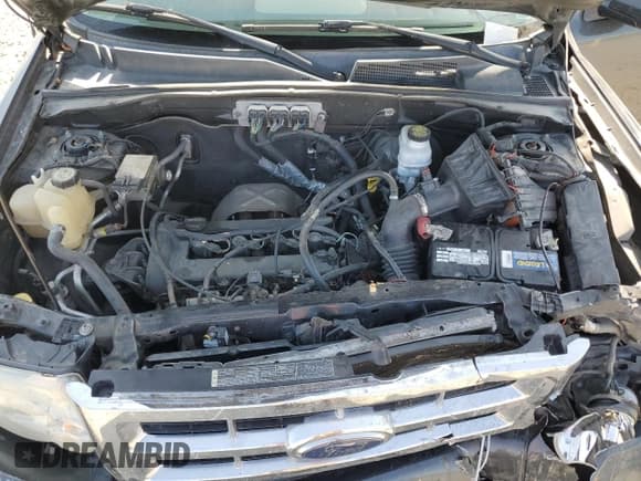 ✅ 2008 Ford Escape XLS • VIN: 1FMCU02Z08KB06103 • Lot: 60934415. Listed on Copart with Not provided. Free auction sales archive from the USA and detailed vehicle history report at DreamBid. Image 12.