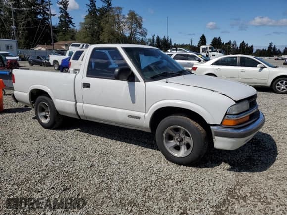 ✅ 2002 Chevrolet S-10 Fleet • VIN: 1GCCS145928176519 • Лот: 54566135. Опубликован ранее на Copart с пробегом 206 858 миль. Бесплатный доступ к архиву аукционных продаж из США и подробный отчёт об истории автомобиля на DreamBid. Изображение 4.