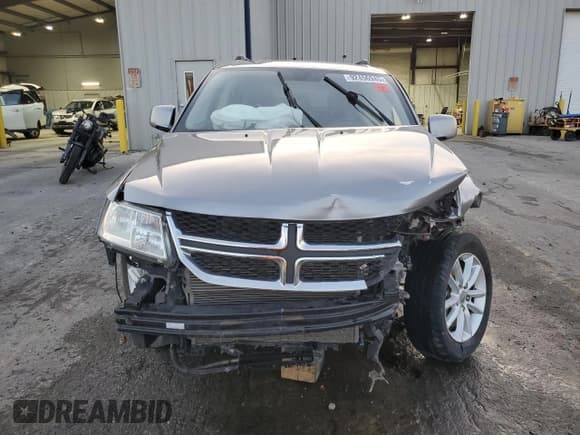 ✅ 2017 Dodge Journey SXT • VIN: 3C4PDCBG1HT572482 • Lot: 92456945. Listed on Copart with Not provided. Free auction sales archive from the USA and detailed vehicle history report at DreamBid. Image 5.