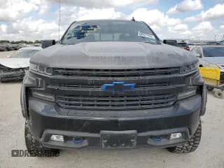 ✅ 2021 Chevrolet Silverado 1500 RST • VIN: 3GCUYEEL5MG170088 • Lot: 68691764. Wystawiony na Copart z przebiegiem 127 418 mil. Bezpłatny archiwum sprzedaży aukcyjnych z USA i szczegółowy raport historii pojazdu na DreamBid. Zdjęcie 5.