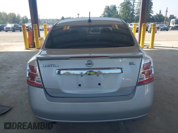 ✅ 2011 Nissan Sentra S • VIN: 3N1AB6AP1BL612102 • Lot: 43131246. Listed on IAAI with 128,396 mi. Free auction sales archive from the USA and detailed vehicle history report at DreamBid. Image 16.