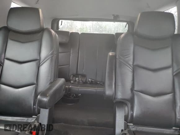 ✅ 2018 Cadillac Escalade Luxury • VIN: 1GYS4BKJ7JR278304 • Lot: 67045065. Listed on Copart with 191,448 mi. Free auction sales archive from the USA and detailed vehicle history report at DreamBid. Image 10.