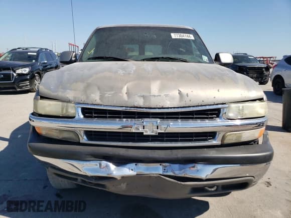 ✅ 2001 Chevrolet Suburban LT • VIN: 3GNEC16T31G174749 • Лот: 77304144. Опубликован ранее на Copart с пробегом 289 307 миль. Бесплатный доступ к архиву аукционных продаж из США и подробный отчёт об истории автомобиля на DreamBid. Изображение 5.