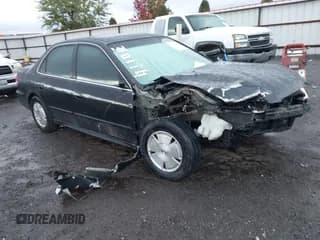 ✅ 2002 Honda Accord EX • VIN: 1HGCG16592A084089 • Lot: 43570704. Listed on IAAI with 172,032 mi. Free auction sales archive from the USA and detailed vehicle history report at DreamBid. Image 1.