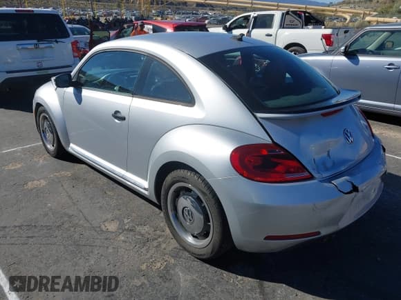 ✅ 2015 Volkswagen Beetle 1.8T • VIN: 3VWF17AT9FM651641 • Lot: 43559860. Listed on IAAI with 80,780 mi. Free auction sales archive from the USA and detailed vehicle history report at DreamBid. Image 3.