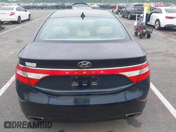 ✅ 2013 Hyundai Azera • VIN: KMHFG4JGXDA227569 • Лот: 42384304. Опубликован ранее на IAAI с пробегом 151 007 миль. Бесплатный доступ к архиву аукционных продаж из США и подробный отчёт об истории автомобиля на DreamBid. Изображение 16.
