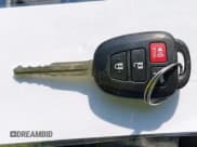 ✅ 2018 Toyota Corolla SE • VIN: 5YFBURHEXJP838173 • Lot: 43375037. Listed on IAAI with 146,927 mi. Free auction sales archive from the USA and detailed vehicle history report at DreamBid. Image 11.