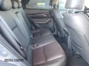 ✅ 2020 Mazda CX-30 Premium • VIN: 3MVDMAEMXLM122033 • Lot: 81964355. Wystawiony na Copart z przebiegiem 54 508 mil. Bezpłatny archiwum sprzedaży aukcyjnych z USA i szczegółowy raport historii pojazdu na DreamBid. Zdjęcie 11.