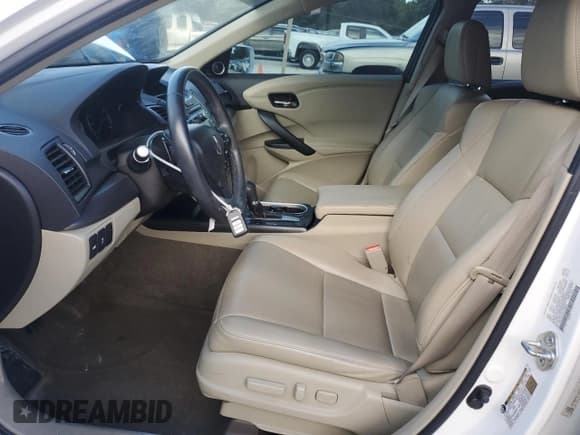 ✅ 2018 Acura RDX • VIN: 5J8TB4H37JL018848 • Lot: 84652825. Listed on Copart with 105,258 mi. Free auction sales archive from the USA and detailed vehicle history report at DreamBid. Image 7.