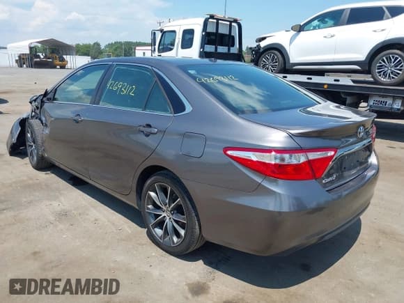 ✅ 2016 Toyota Camry XLE • VIN: 4T1BF1FK6GU152451 • Лот: 42693112. Опубликован ранее на IAAI с пробегом 190 577 миль. Бесплатный доступ к архиву аукционных продаж из США и подробный отчёт об истории автомобиля на DreamBid. Изображение 3.