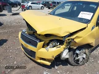 ✅ 2009 Chevrolet Aveo 2LT • VIN: KL1TG66E19B646381 • Lot: 42915483. Wystawiony na IAAI z przebiegiem 78 267 mil. Bezpłatny archiwum sprzedaży aukcyjnych z USA i szczegółowy raport historii pojazdu na DreamBid. Zdjęcie 6.