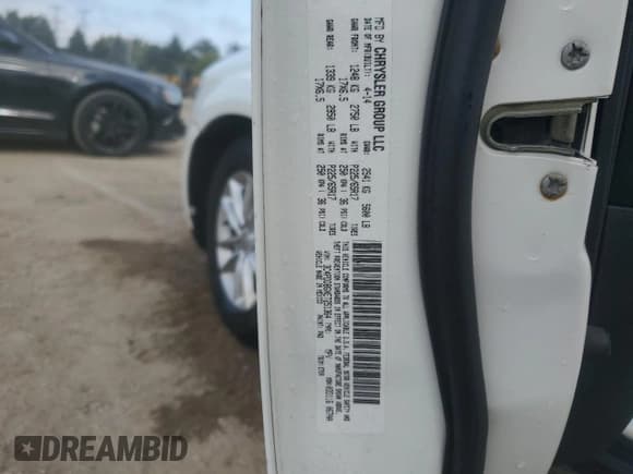 ✅ 2014 Dodge Journey SXT • VIN: 3C4PDDBGXET251364 • Lot: 82058185. Listed on Copart with 131,092 mi. Free auction sales archive from the USA and detailed vehicle history report at DreamBid. Image 12.