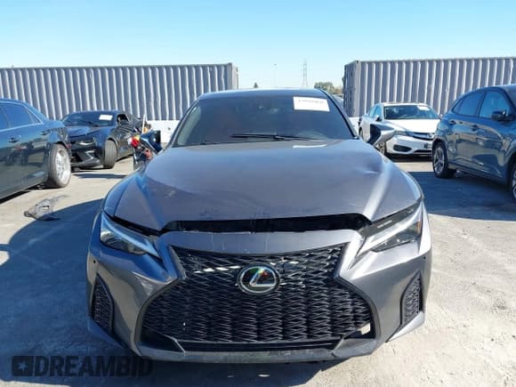 ✅ 2023 Lexus IS 350 F Sport • VIN: JTHGZ1B21P5062625 • Lot: 43898060. Wystawiony na IAAI z przebiegiem 27 635 mil. Bezpłatny archiwum sprzedaży aukcyjnych z USA i szczegółowy raport historii pojazdu na DreamBid. Zdjęcie 12.