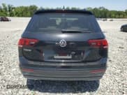 ✅ 2021 Volkswagen Tiguan S • VIN: 3VV1B7AX2MM020872 • Lot: 57106925. Listed on Copart with 92,908 mi. Free auction sales archive from the USA and detailed vehicle history report at DreamBid. Image 6.