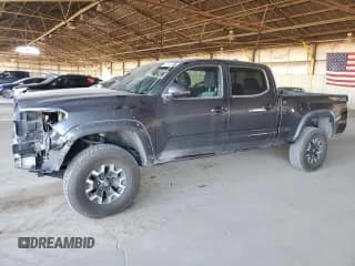 ✅ 2020 Toyota Tacoma SR5 • VIN: 3TMDZ5BNXLM084228 • Lot: 85544965. Wystawiony na Copart z przebiegiem 27 810 mil. Bezpłatny archiwum sprzedaży aukcyjnych z USA i szczegółowy raport historii pojazdu na DreamBid. Zdjęcie 1.