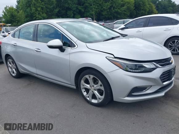 2017 Chevrolet Cruze Premier с VIN 1G1BF5SM3H7179618, выставлен на аукционе IAAI как лот 43043090 с пробегом 186 770 миль миль и . История ставок и продаж доступна на DreamBid. Изображение 1.