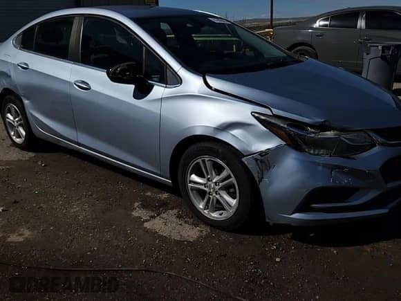 ✅ 2017 Chevrolet Cruze LT • VIN: 1G1BE5SM0H7175884 • Lot: 81606565. Listed on Copart with 189,402 mi miles. Access the free auction sales archive from the USA and view a detailed vehicle history report at DreamBid. Image 13.