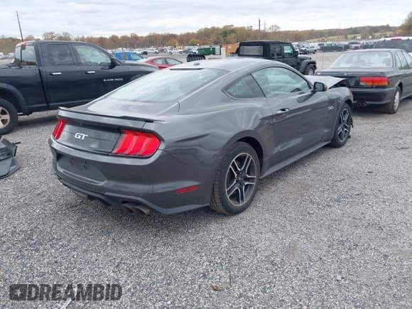 ✅ 2019 Ford Mustang GT • VIN: 1FA6P8CF7K5160974 • Lot: 43557577. Wystawiony na IAAI z przebiegiem 64 432 mil. Bezpłatny archiwum sprzedaży aukcyjnych z USA i szczegółowy raport historii pojazdu na DreamBid. Zdjęcie 4.